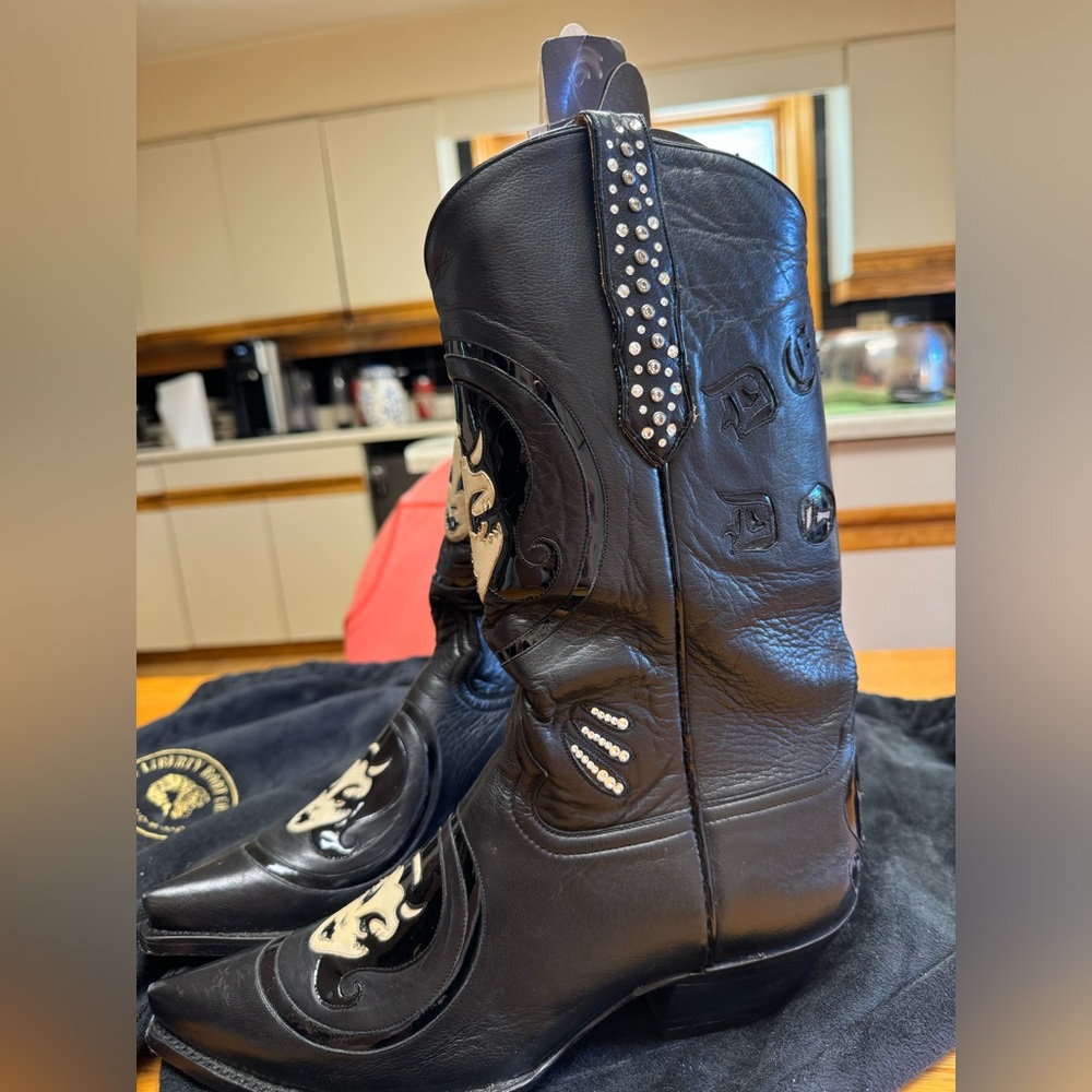 Liberty Boot Co. Black Cowboy Boots - Picture 2 of 4
